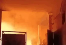 जालंधर में चप्पल फैक्ट्री में आग — पटाखे की चिंगारी से भड़की, 3 घंटे में काबू