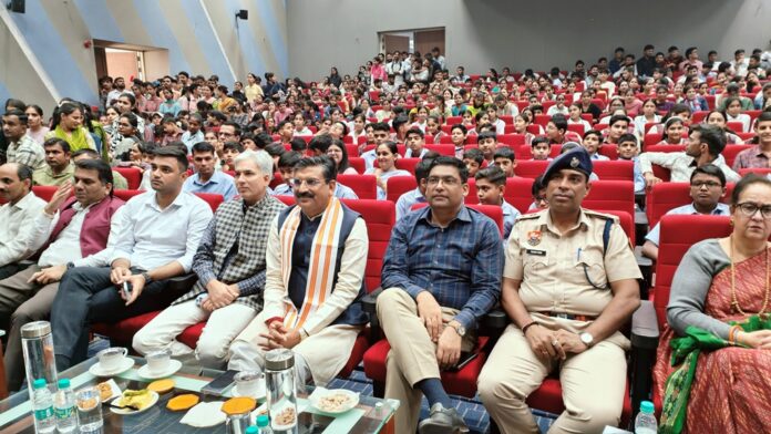 #VandeMataram150Years