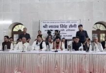 CM नायब सैनी ने सुनी जनता की समस्याएं: ग्रीवेंस कमेटी मीटिंग में 15 शिकायतों का किया निपटारा Gurugram News