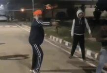 सड़क पर हंगामा: झगड़े के दौरान पिस्तौल लहराई Amritsar incident