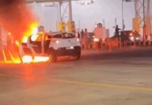 गुरुग्राम टोल प्लाजा पर कार में लगी आग, बड़ा हादसा टला Gurugram-Toll Plaza