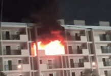 DLF गार्डन सिटी फ्लैट में आग: 60 AC यूनिट जलकर खाक, दो घंटे में काबू DLF Garden City