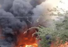 गुरुग्राम इंडस्ट्री एरिया में प्लास्टिक वेस्ट में आग, जहरीला धुआं फैलाकर इलाके में डर Industrial Area