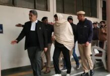 शैक्षणिक संस्थान पर कार्रवाई, प्रबंधन प्रमुख हिरासत में Nursing college issue