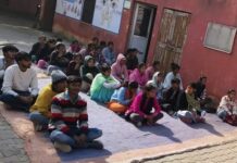 युवाओं को डिजिटल सशक्तिकरण की पहल, गांव में पहुंचा ऑनलाइन जागरूकता अभियान NSS Camp