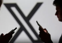 ब्रिटेन में सोशल मीडिया पर बैन का खतरा, पीएम स्टारमर ने मस्क को दी चेतावनी UK social media ban