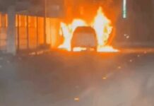 सड़क पर अफरा-तफरी, हिसार में चलती गाड़ी आग की चपेट में Hisar Car Fire