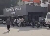 दीवार विवाद ने लिया हिंसक रूप, युवक पर जानलेवा हमला assault case