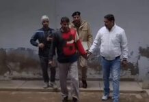 नकली पहचान से दोपहिया की खरीद-फरोख्त, पुलिस जांच में खुला राज fake number plate