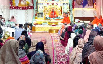 सत्संग से जीवन को सही दिशा मिलती है: संत सुखदेवानंद महाराज Loharu service camp