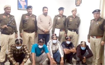 युवक की पिटाई कर मुंह पर पेशाब करने के मामले में 5 आरोपी काबू Safidon Crime