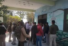 अवैध निर्माण पर चला बुलडोजर Gurugram Illegal Construction