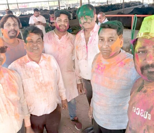 भाविप सर्पदमन शाखा ने नंदीशाला में मनाया होली पर्व Holi Milan ceremony