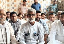 सफीदों आगजनी के पीड़ितों से मिले देवीदास वाल्मीकि Safidon fire incident