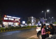 ठगी का अनोखा तरीका, युवतियों ने कार सवार को बनाया निशाना Gurugram theft case