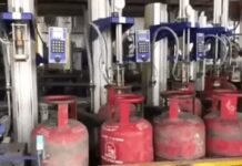 35 दिन बाद खुलेगी बुकिंग, गैस गड़बड़ी पर सख्त कार्रवाई Faridabad LPG