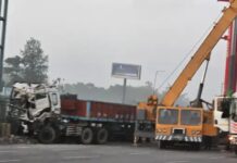 नेशनल हाईवे पर हादसे से लंबा जाम, सुबह-सुबह यातायात प्रभावित NH48 traffic jam