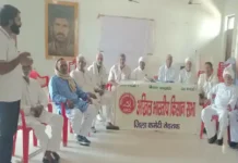 किसान संगठन की बैठक में सरकार के खिलाफ मोर्चा, आंदोलन की तैयारी तेज Rohtak farmers meeting
