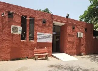 रोहतक टोल प्लाजा पर दर्दनाक हादसा, तेज रफ्तार बस ने कर्मचारी को रौंदा Hansi Depot Bus