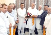 संगठन मंत्री बनने पर बचन सिंह आर्य ने किया बिल्लू सिंगला का अभिनंदन Agrawal community