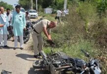 बस अड्डे जाते समय हादसा, कैंटर की टक्कर से युवक की जान गई Road Accident India