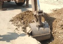 सीवरेज कनेक्शन काटने की कार्रवाई, जलभराव से राहत की कोशिश Fatehabad sewer issue