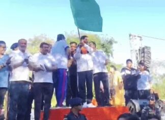 दौड़ आयोजन का शुभारंभ, मुख्यमंत्री ने बढ़ाया प्रतिभागियों का उत्साह Panchkula marathon