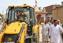 अतिक्रमण हटाने पहुंची टीम पर हमला, ड्राइवर से मारपीट के बाद बवाल Mahendragarh encroachment drive