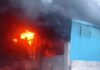 औद्योगिक यूनिट में भीषण अग्निकांड, अंदर मौजूद कर्मचारियों की समय रहते बची जान Rohtak fire