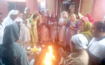 नागक्षेत्र सरोवर पर उमड़ा आस्था का संगम Nagkshetra Sarovar