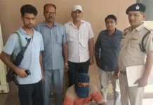 हांसी में नाकाबंदी के दौरान नशा तस्कर दबोचा, अफीम और कार बरामद Opium Smuggler