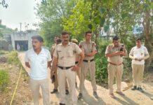 रेलवे स्लीपरों में लगी भीषण आग Railway Sleeper Fire