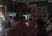 CM कार्यक्रम में बिजली गुल होने से मचा हड़कंप, फ्लैश लाइट में पढ़ना पड़ा भाषण Haryana News