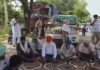 सूरजमुखी खरीद में देरी पर भड़के किसान, मंडी में धरना देकर उठाई कार्रवाई की मांग Kurukshetra Farmers Protest