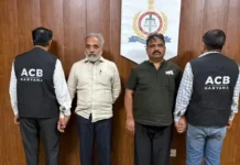 परिवहन विभाग के दो कर्मचारी रिश्वत लेते रंगे हाथ पकड़े, वसूली का बड़ा खेल उजागर Rohtak RTO corruption