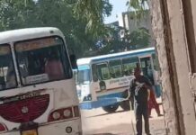 सार्वजनिक जल का दुरुपयोग, बस साफ करने का वीडियो वायरल होने से बढ़ा विवाद Mahendragarh news