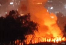 कबाड़ गोदाम में भीषण आग, रिहायशी क्षेत्र तक पहुंचीं लपटें Scrap Warehouse Fire