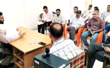 आपसी सहयोग और तालमेल से सफल बनाएं अंतरराष्ट्रीय योग दिवस: एसडीएम पुलकित मल्होत्रा International Yoga Day