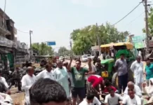 बिजली कटौती से नाराज ग्रामीणों ने किया सड़क जाम, घंटों प्रदर्शन के बाद मिला आश्वासन Fatehabad News
