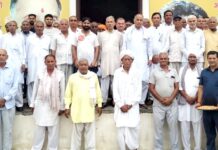 नशे के खिलाफ समाज को एकजुट होकर लड़ाई लड़नी होगी: बचन सिंह आर्य कार्यकर्ताओं ने फूलमालाएं पहनाकर किया बचन सिंह आर्य का अभिनंदन BachanSinghArya