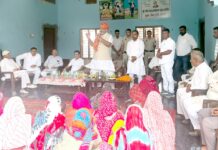जनसभा की कामयाबी को लेकर विधायक रामकुमार गौतम ने किए गांवों के दौरे Ramkumar Gautam