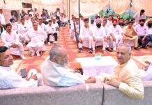 जींद रैली को लेकर विधायक रामकुमार गौतम ने ली कार्यकर्ताओं की बैठक विधायक रामकुमार गौतम ने कार्यकर्ताओं को सौंपी जिम्मेदारियां Jind News