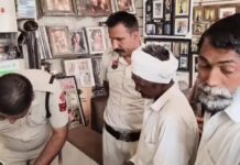 करनाल में दुकान के अंदर टेलर का शव फंदे से लटका मिला, FSL टीम ने जुटाए साक्ष्य Karnal