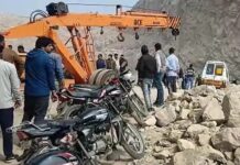 नारनौल सड़क हादसे में घायल युवक ने तोड़ा दम, कार चालक के खिलाफ मामला दर्ज Narnaul News
