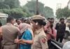 फरीदाबाद में स्पा सेंटर पर पुलिस की दबिश, 5 युवतियों समेत युवक पकड़ा; केबिन में चल रही थी संदिग्ध गतिविधि Faridabad News