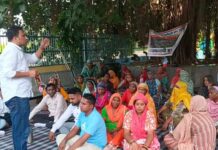 झज्जर में सफाई कर्मचारियों की हड़ताल से डोर-टू-डोर कूड़ा कलेक्शन ठप, सड़कों पर बढ़ने लगे कचरे के ढेर Jhajjar News
