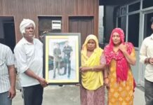 शहीद के सम्मान समारोह में नहीं पहुंचे अधिकारी, पलवल में मूर्ति का ₹1.90 लाख भुगतान भी अटका Palwal News
