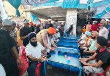 पंजाब के नानकसर पहुंचे हरियाणा CM, सेवा में धोए बर्तन; गुरुद्वारे में टेका माथा और सुना कीर्तन Haryana CM