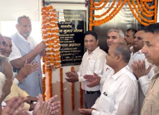 सफीदों बार एसोसिएशन में नवनिर्मित लिफ्ट का लोकार्पण विधायक ने की विकास कार्यों के लिए 26 लाख की घोषणा न्याय व्यवस्था में अधिवक्ताओं की भूमिका अहम: रामकुमार गौतम Safidon News