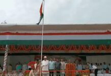 सोनीपत में स्वतंत्रता दिवस समारोह का आयोजन, मंत्री राव नरबीर ने किया ध्वजारोहण और शहीद परिवारों को किया सम्मानित Sonipat